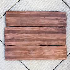 How To Make A Fake Wood Grain Effect Manning Makes Stuff Foam Board Crafts Fake Wood Foam Board Diy