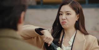 Heart signal (심장 신호) | channel a (2017) get it beauty (아름다움을. Graduation Photos Of Seo Jihye Resurface As She Has Been Recently Receiving Love For Her Bold Yet Adorable Role As Seo Dan In Crash Landing On You