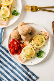Jul 02, 2019 · place the salmon in the bowl and coat the salmon with the sauce. Foil Baked Salmon My Dominican Kitchen