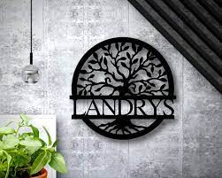Custom Last Name Sign Personalized Tree Of Life Metal Sign Etsy Metal Signs Name Signs Personalized Metal Signs