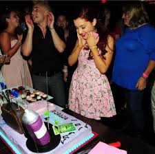 Watch 20000 fans sing happy birthday to ariana grande at. Happy 21st Birthday Ariana Grande Image 1911264 On Favim Com