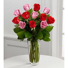 The Red Lavender Rose Bouquet Beautifully Expresses Your Love With Its Gorgeous Combination Of Co Lavender Rose Bouquet Expensive Flowers Valentines Flowers