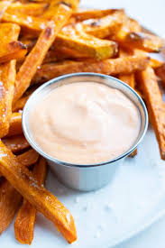 This sweet potato fry dipping sauce with mayo and maple syrup is the perfect compliment to those crispy, orange sticks of sweet potato. 5 Minute Sriracha Mayo Recipe Evolving Table