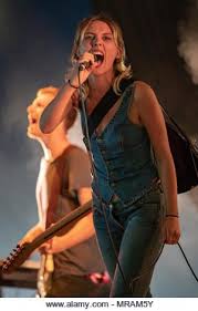 Texto por karlos lópez — 08.nov.2015. Sadie Cleary High Resolution Stock Photography And Images Alamy Stock Photography Jason Richardson Girls Rock