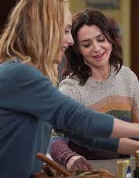 A drama centered on the personal and professional lives of five surgical interns and their supervisors. Vdyso7ggyeriym