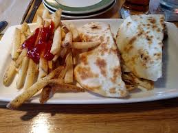 Großes sortiment in unserem shop. Quesadilla Burger And Fries Picture Of Applebee S Irwin Tripadvisor