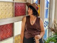 Michelle Murrell @ Budgewoi Hotel