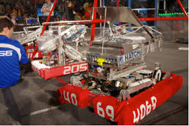 Lo-Ellen Robotics Sets Record, Wins Gold, Invited to World Championships