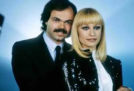 La artista, también considerada la gran showgirl de la televisión italiana, atravesó en lo últimos meses con enorme discreción una enfermedad que la apartó. Ubfulq He C4um