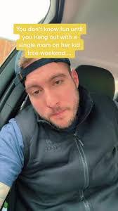 Aaron Loy's Instagram, Twitter & Facebook