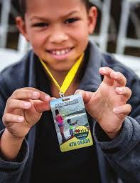 Linda Abshire's Instagram, Twitter & Facebook