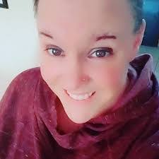 Melissa Hodge's Instagram, Twitter & Facebook