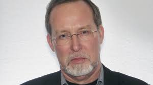 Jan blev med sina datorkunskaper bryggan till framtiden”