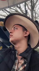 Rodrigo Luna Camacho (@hi_moon3)