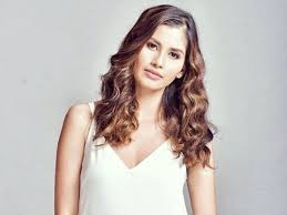 She was crowned as binibining pilipinas universe 2011. Shamcey Supsup We Have A Bigger Chance Winning Miss Universe Abroad