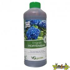 Generously water the shrubs immediately after fertilizing to prevent the fertilizer from burning the uppermost roots of the shrub. Fertilizer Hydrangeas Organic Vegan 1l Vg Garden Vg Garden 9 95 Culture Indoor