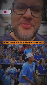 Você sabia que Patrick Mahomes quase foi jogador profissional de baseball?  ⚾️ , 📆Domingo, 09 de fevereiro , 🆚Kansas City Chiefs vs. Philadelphia  Eagles, ⏰Ao vivo, às 19h, 📺Exclusivo na TV Aberta pela ...