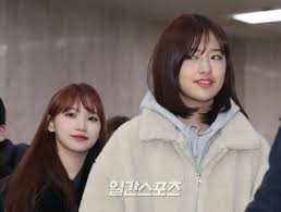 0 ответов 389 ретвитов 424 отметки «нравится». í¬í†  ì•„ì´ì¦ˆì› ì•ˆìœ ì§„ ê¹€ì±„ì› ì²œì‚¬ì˜ ë¯¸ì†Œ