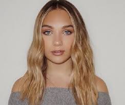 Maddie Ziegler Age Height Boyfriend Biography Family Affairs More Dance moms star maddie ziegler says shia labeouf smelled bad during the filming of controversial music video elastic heart. maddie ziegler age height boyfriend