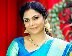 Elisa Mcgee's Instagram, Twitter & Facebook