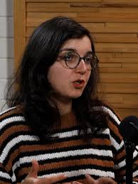 'Funcionário improdutivo é pior do que afastado', diz Manuela Mitchell