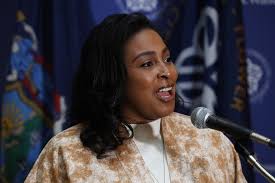 Lovely Warren back in politics, announces run for City Court Judge