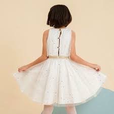 Check spelling or type a new query. Robe Tulle Blanche Et Etoiles Dorees Filles 2 14 Ans La Faute A Voltaire