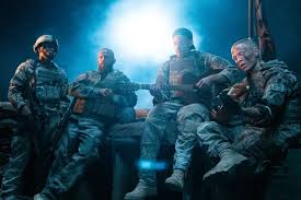 Soldiers battle against hundreds of taliban fighters in afghanistan. Caleb Landry Jones Filmgenuss