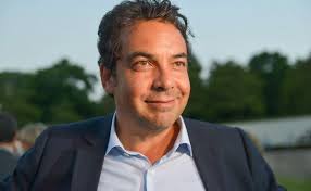 Le débrief de la première de Patrick Cohen à la matinale d'Europe 1 face à  France Inter, RTL et RMC