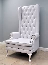 Ideal for a stylish, modern bedroom, this lounge chair constitutes a perfect proposition for all, who want to add their rooms a bit of luxury and prestige. 20 Collections Of Modish And Stylish Throne Chairs Home Design Lover King Chair Blue Sofa Chair Comfortable Accent Chairs
