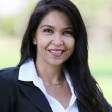 Jan Fiore's Instagram, Twitter & Facebook