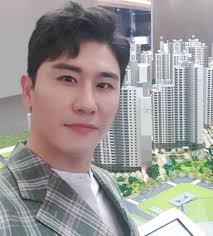 이어 '포토바이 hero'라는 글을 덧붙이며 임영웅이 찍어준 사진임을 과시했다. ì˜íƒ CfìŠ¤íƒ€ìƒ ìˆ˜ìƒ ë§‰ê±¸ë¦¬ë¶€í„° ì•„íŒŒíŠ¸ê¹Œì§€ ë¼ë©´ Cf ì°ê³  ì‹¶ì–´ ì´íˆ¬ë°ì´
