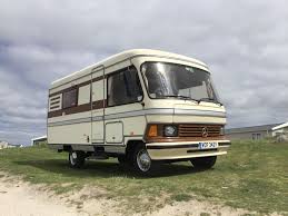 Simular Too Mine Vintage Camper Vintage Rv Recreational Vehicles