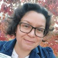 Carrie Leal's Instagram, Twitter & Facebook