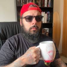 Kevin Hendrix's Instagram, Twitter & Facebook