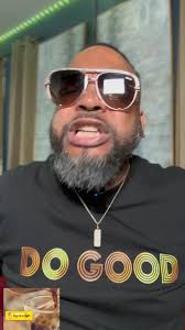 IS THIS APPROPRIATE GOSPEL CONCERT ATTIRE?? 😳🤦🏽‍♂️