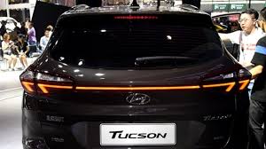 Because the tucson has been scheduled for a complete remodeling for 2022, hyundai has kept enhancements and alterations for the suv to a minimum for 2021. 2019 Hyundai Tucson Exterior And Interior Awesome Suv Youtube