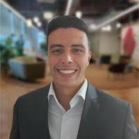 200+ perfis com “Senatore”