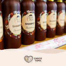 The kitchen flavors that whisk you away meaning in english. Choco Story