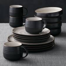 Black And White Dish Set 18th Street 16 Piece Dinnerware Set Reviews Crate And Barrel Rustic Dinnerware Stoneware Dinnerware Sets Dinnerware Set