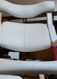 The gravity chair was designed by peter opsvik in 1983 for stokke varier, norway. Varier Stokke Gravity Balans Chair Custom White Leather And Beach Peter Opsvik At 1stdibs