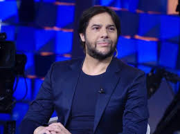 Born in córdoba, he later moved to madrid. 4tqsckmtzsghlm