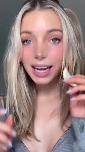 Lux Alice Eating Lemon