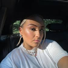 Hannah Cowley (@hannah.cowley.98) • Facebook