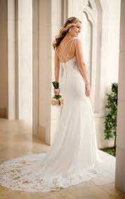 Come check out these wedding dress and wedding dress designers spend years learning about fine art, history, the science of color and texture. Designer Vintage Wedding Gown Stella York Wedding Dresses