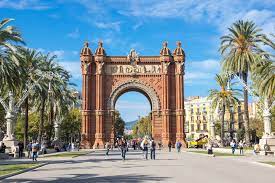 Attractions near cruise port recommendations by local experts in barcelona. 25 Top Tourist Attractions In Barcelona With Map Photos Touropia