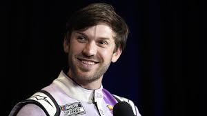 NASCAR driver Daniel Suárez heroically saved a turtle struggling to cross  the street