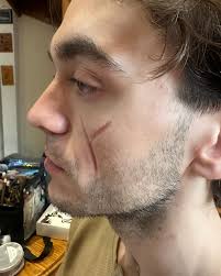 Just a “bit” of fun 🖤 #makeup #makeupartist #sfx #sfxmakeup  #sfxmakeupartist #zombie #zombiemakeup