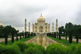 Taj Mahal In Agra India Garden Wall Wallpaper Taj Mahal Taj Mahal India Islamic Architecture