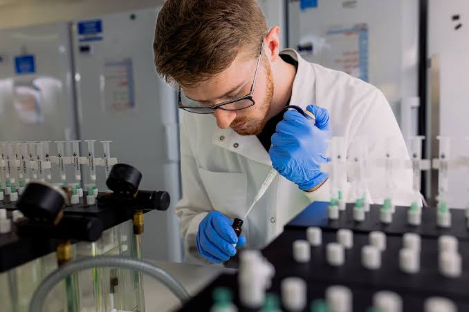 The UK's Favourite Laboratory For Drug, Alcohol & DNA Testing